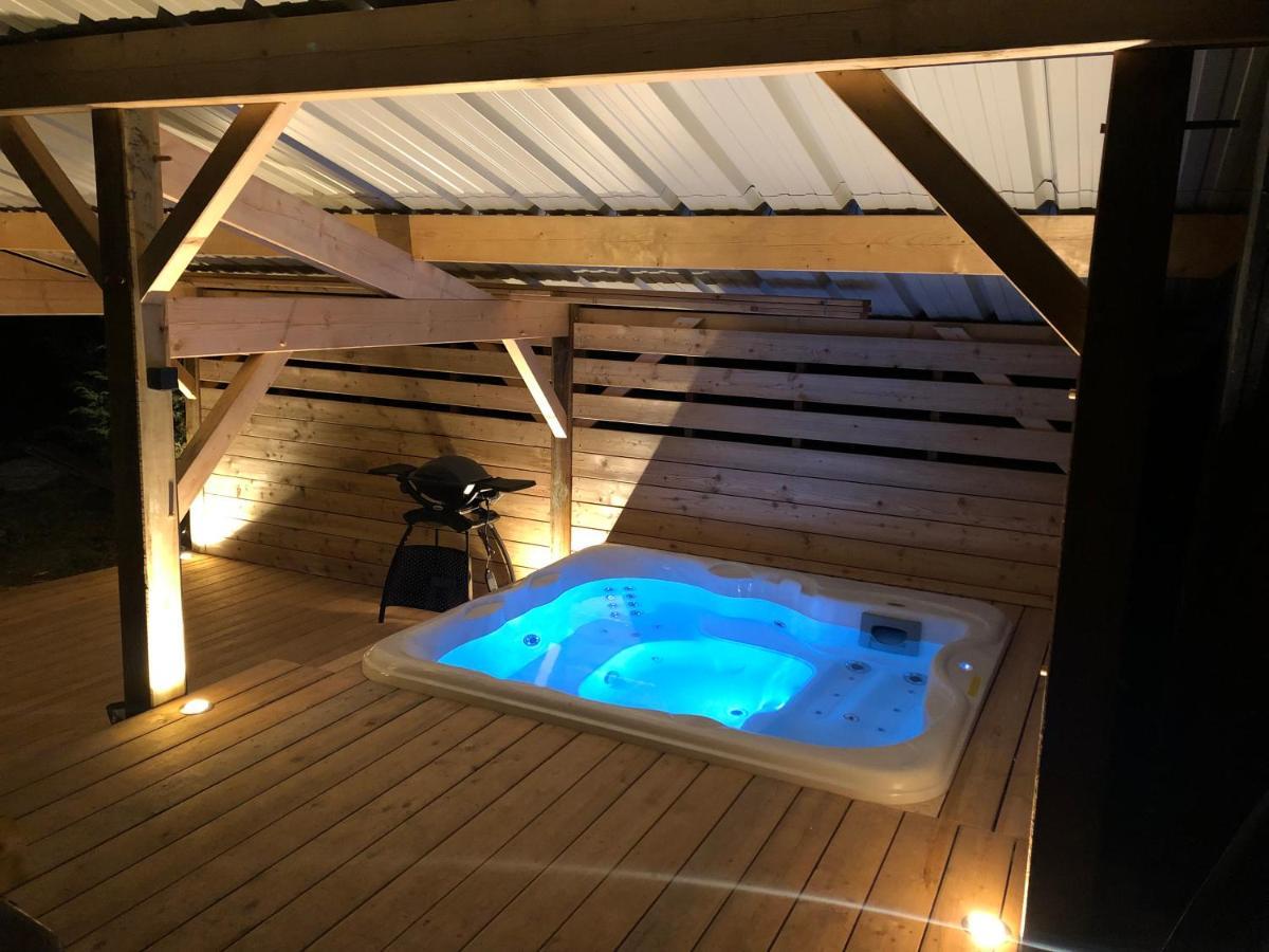 Chalet Du Fayard - Jacuzzi Avec Vue Et Detente En Pleine Nature Belfahy Zewnętrze zdjęcie